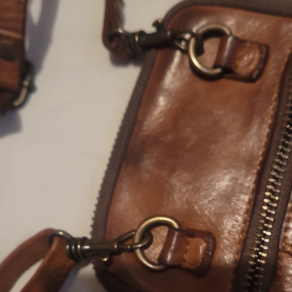 Brown Leather Crossbody Bag - Picture 4 of 8